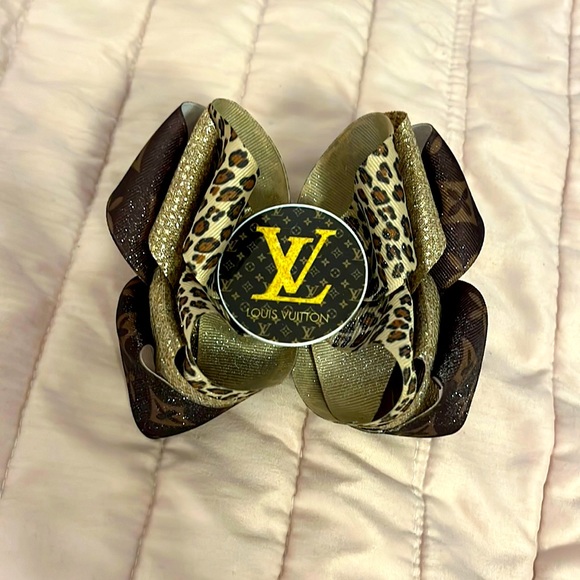 Other - One of a kind bow